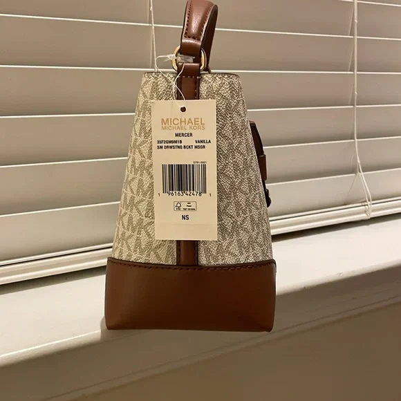 Michael Kors XS Suri Mini Bucket Crossbody Drawstring - Picture 3 of 9